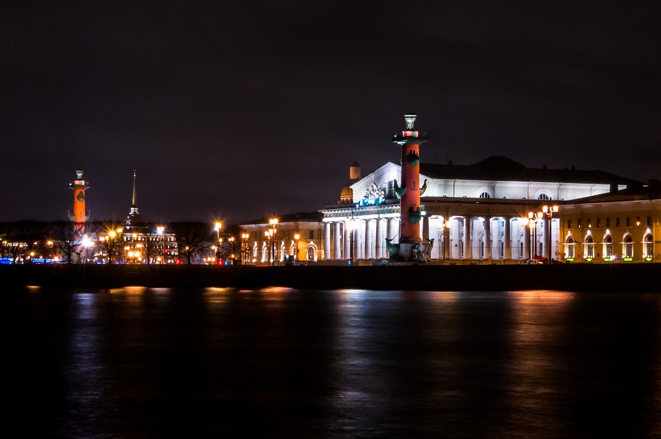 Ночная автобусная экскурсия по Санкт-Петербургу & теплоход (водная ...